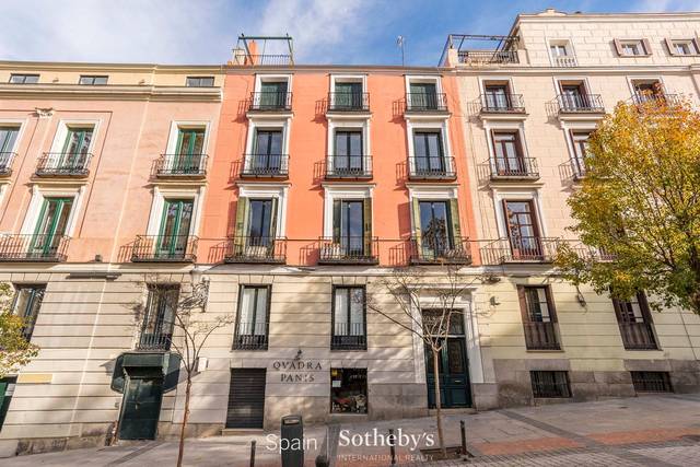 Apartamento en Venta en Calle de Lepanto en Palacio