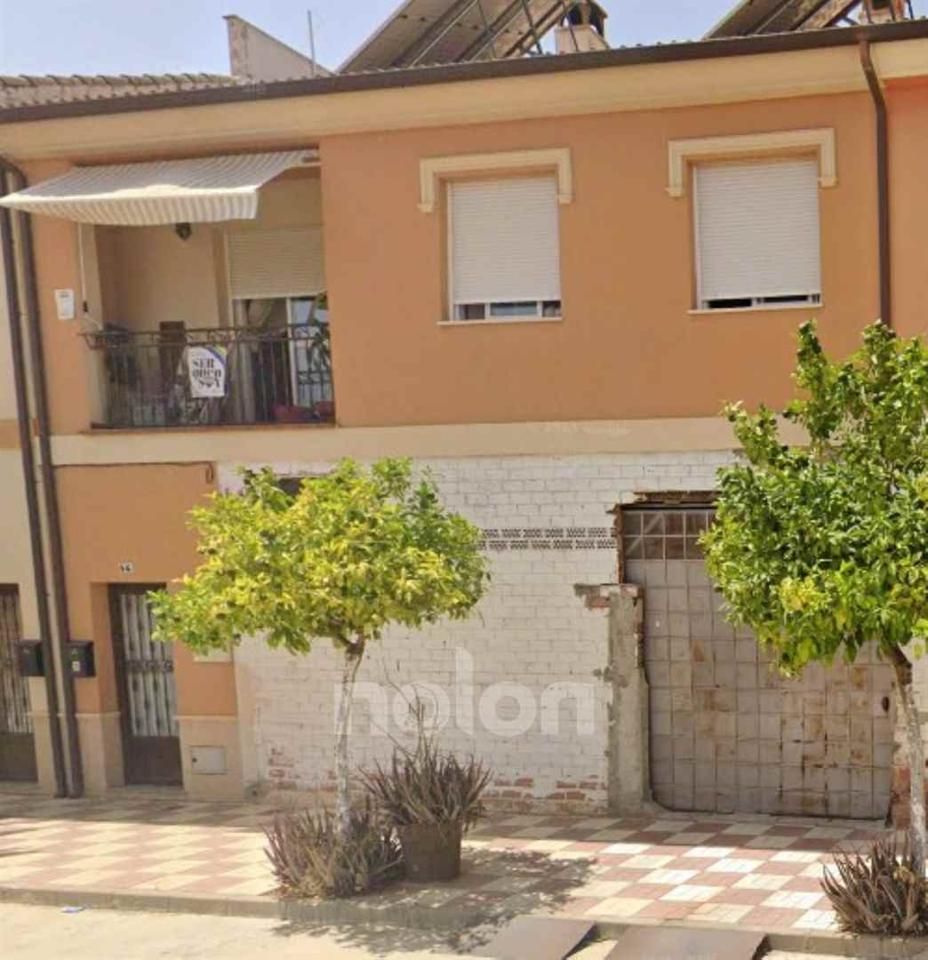 Vista exterior de Piso en venta en Fuente Palmera