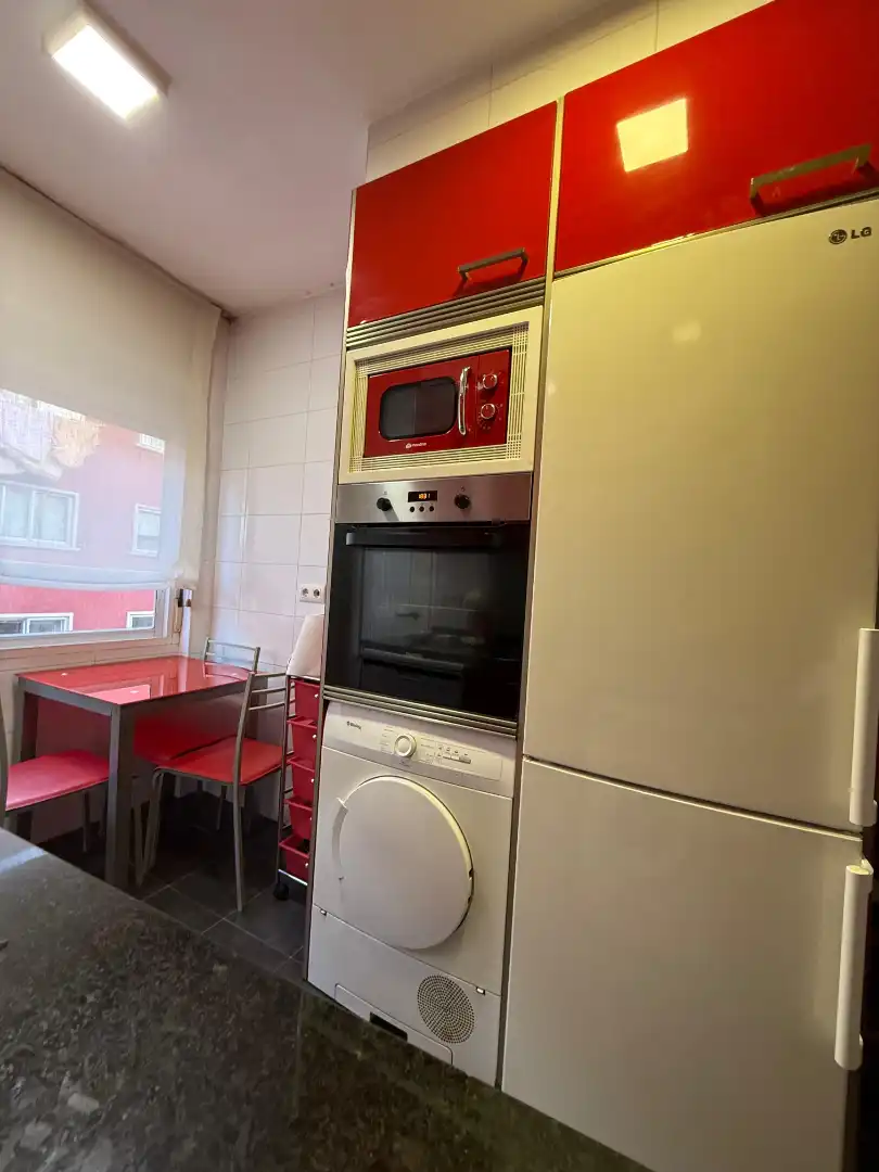 Cuina de Pis en venda en Lugo amb Calefacció i Moblat