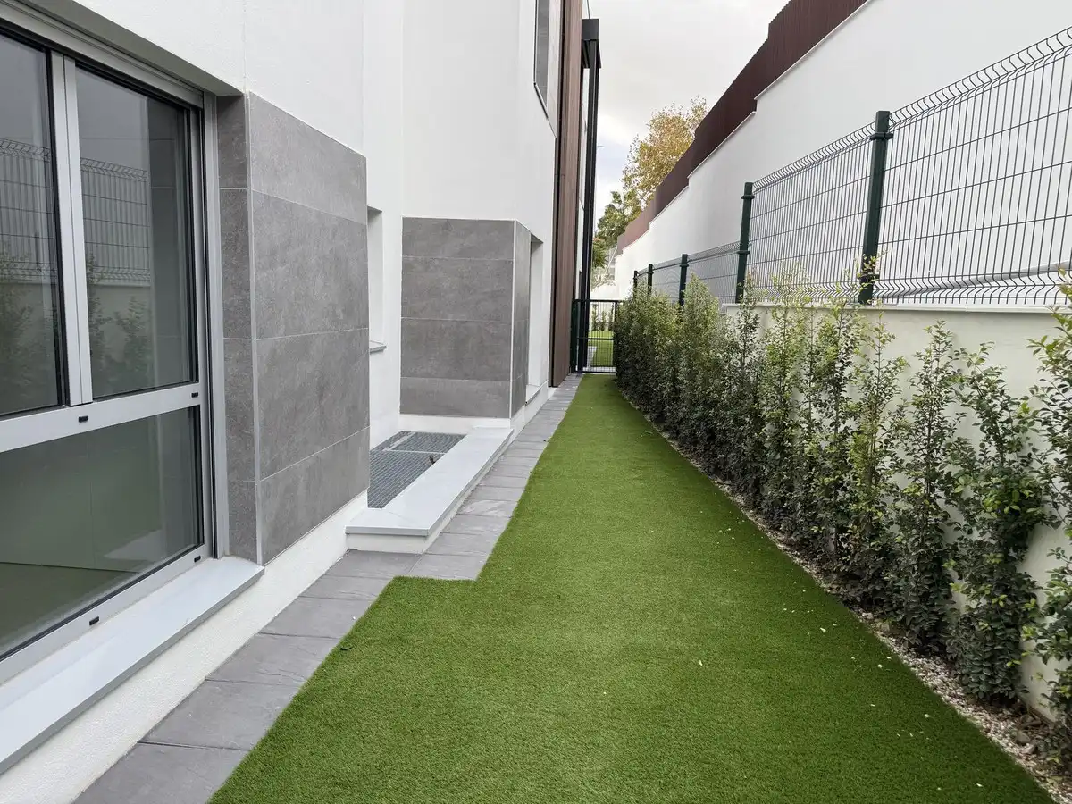 Terrassa de Pis en venda en Marbella amb Aire condicionat, Terrassa i Traster