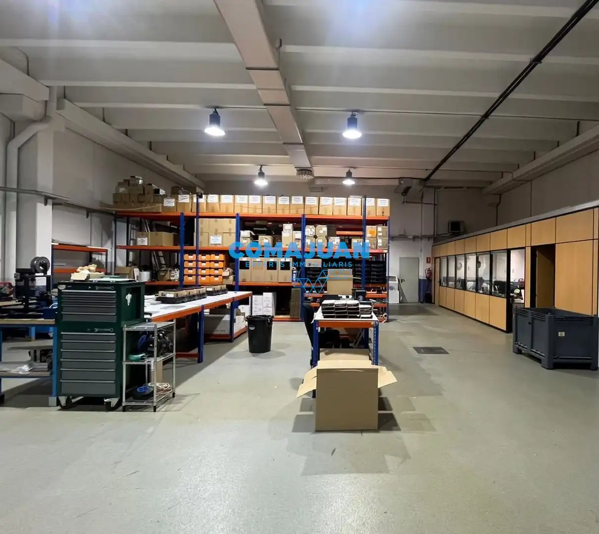 Nave industrial en venta en Argentona