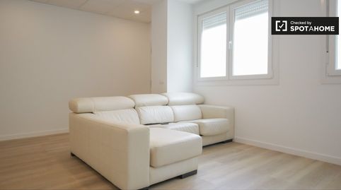 Photo 5 of Flat for rent in Lucero, Madrid Capital