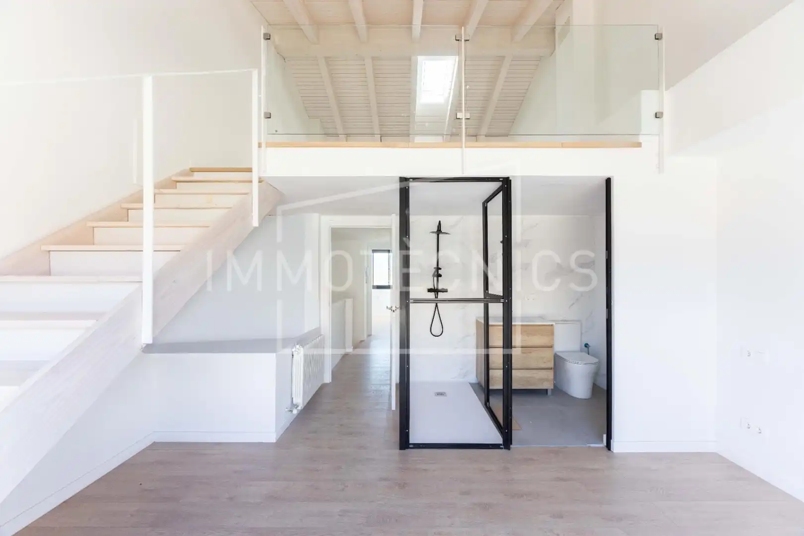 Adosado con jardín en venta en Carrer TURO DE L'HOME, imagen 15