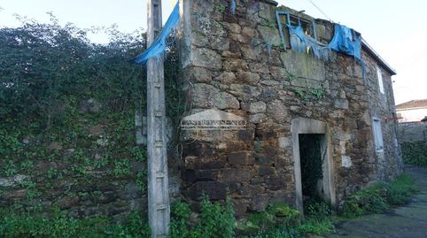 CASA PARA RESTAURAR CON FINCA