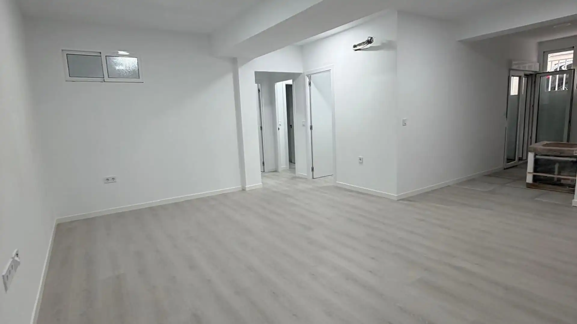 Flat for sale in  Madrid Capital  with Air Conditioner, Heating and Terrace