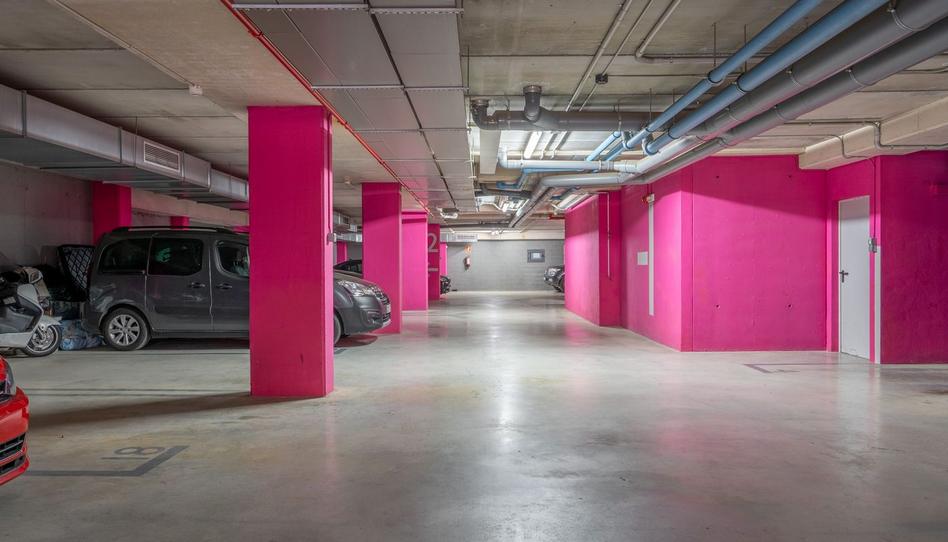 Photo 1 of Garage to rent in  Carretera Carretera de Collblanc, 167, Pubilla Cases, Barcelona