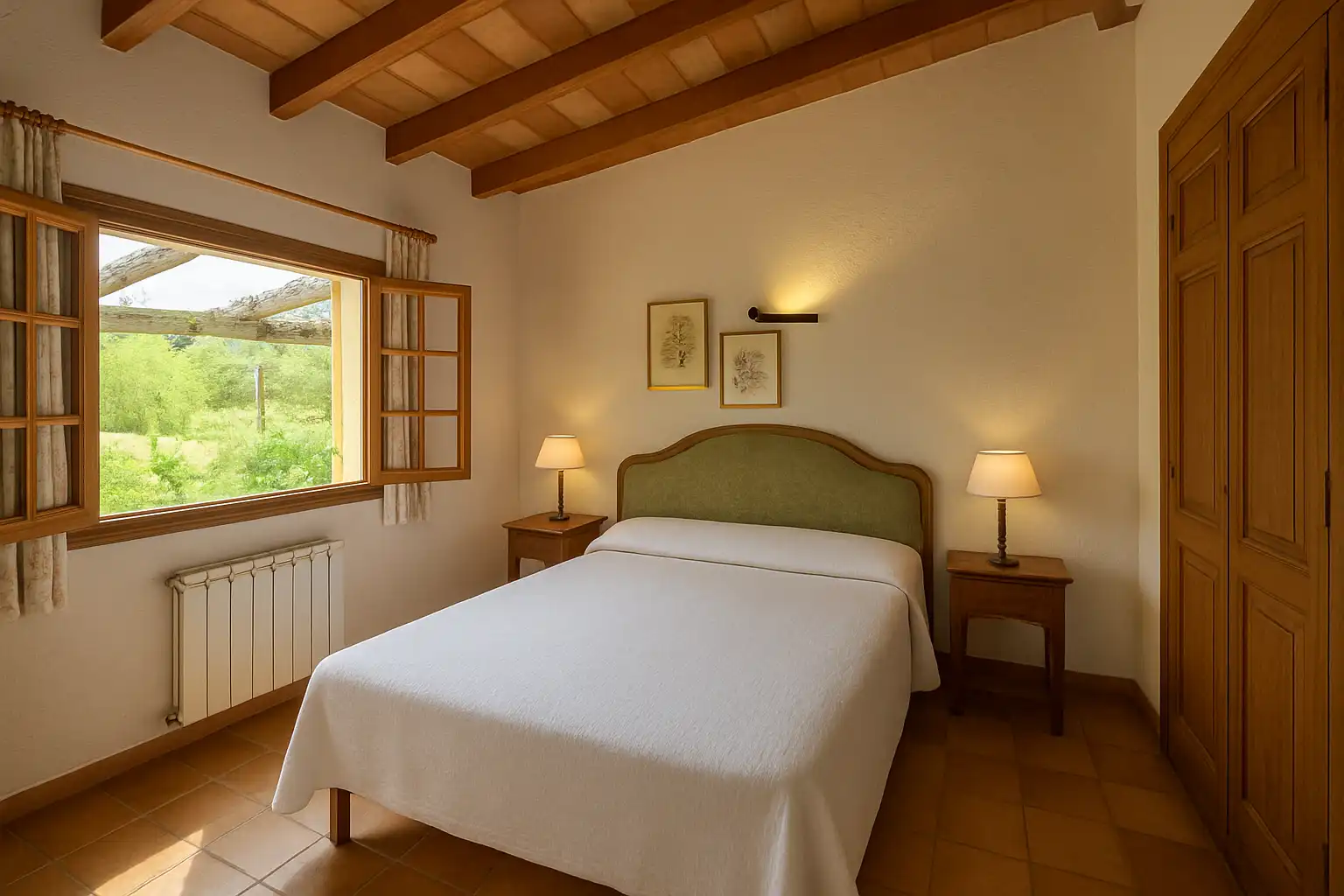 Dormitori de Finca rústica en venda en Son Servera amb Calefacció, Terrassa i Traster
