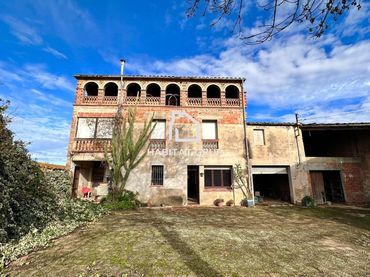Casa con piscina en venta en Bordils
