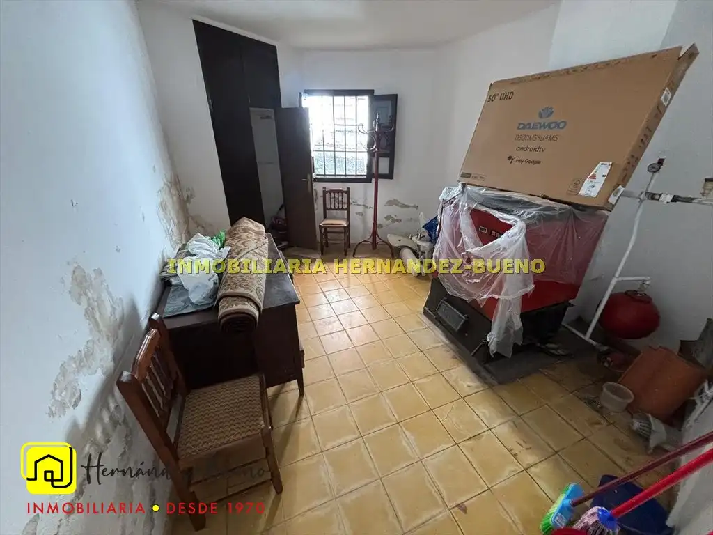 Houses for sale in La Fuente de San Esteban   with Heating and Terrace