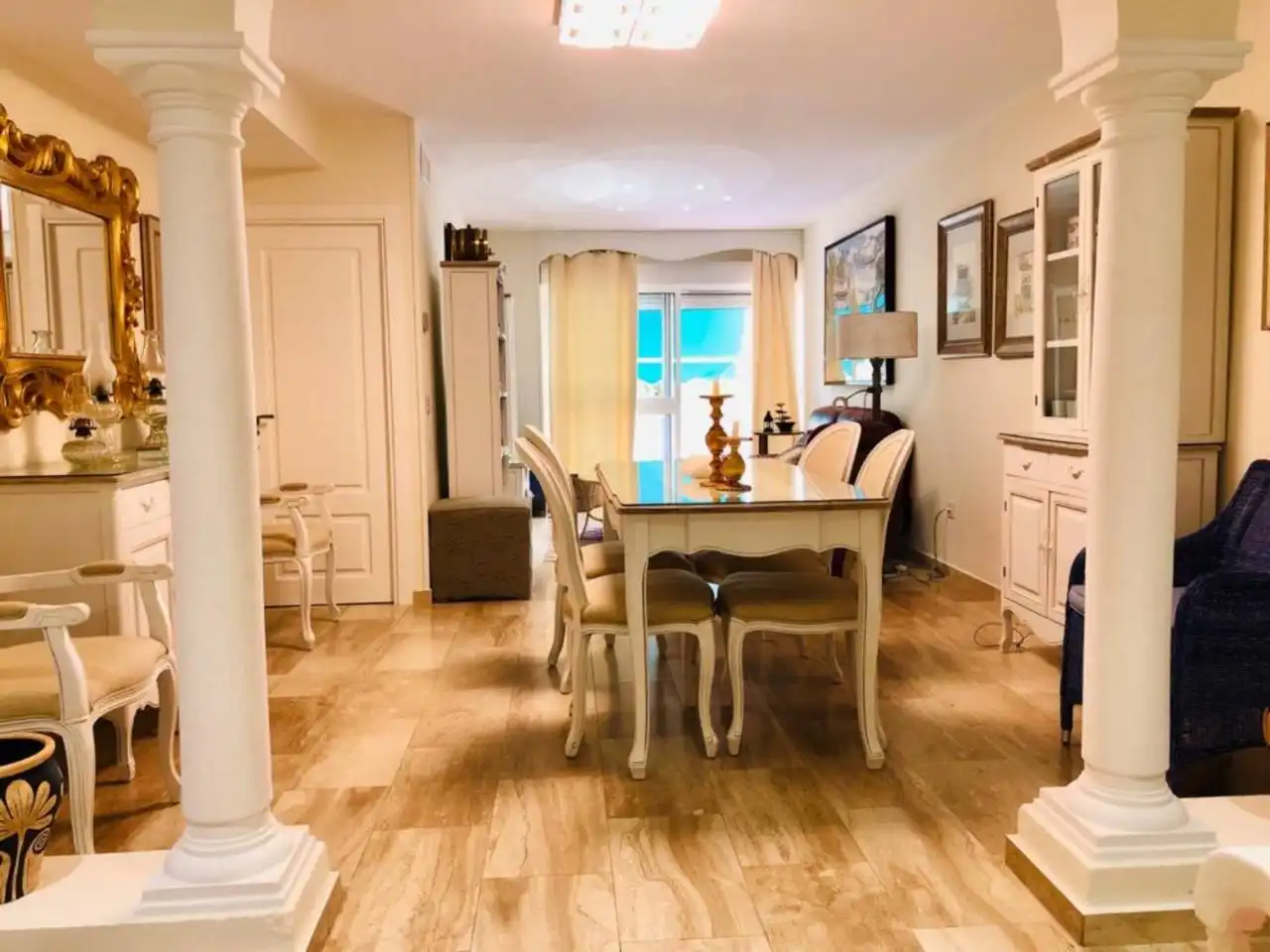 Comedor de Piso de alquiler en Cádiz con Aire acondicionado y Amueblado