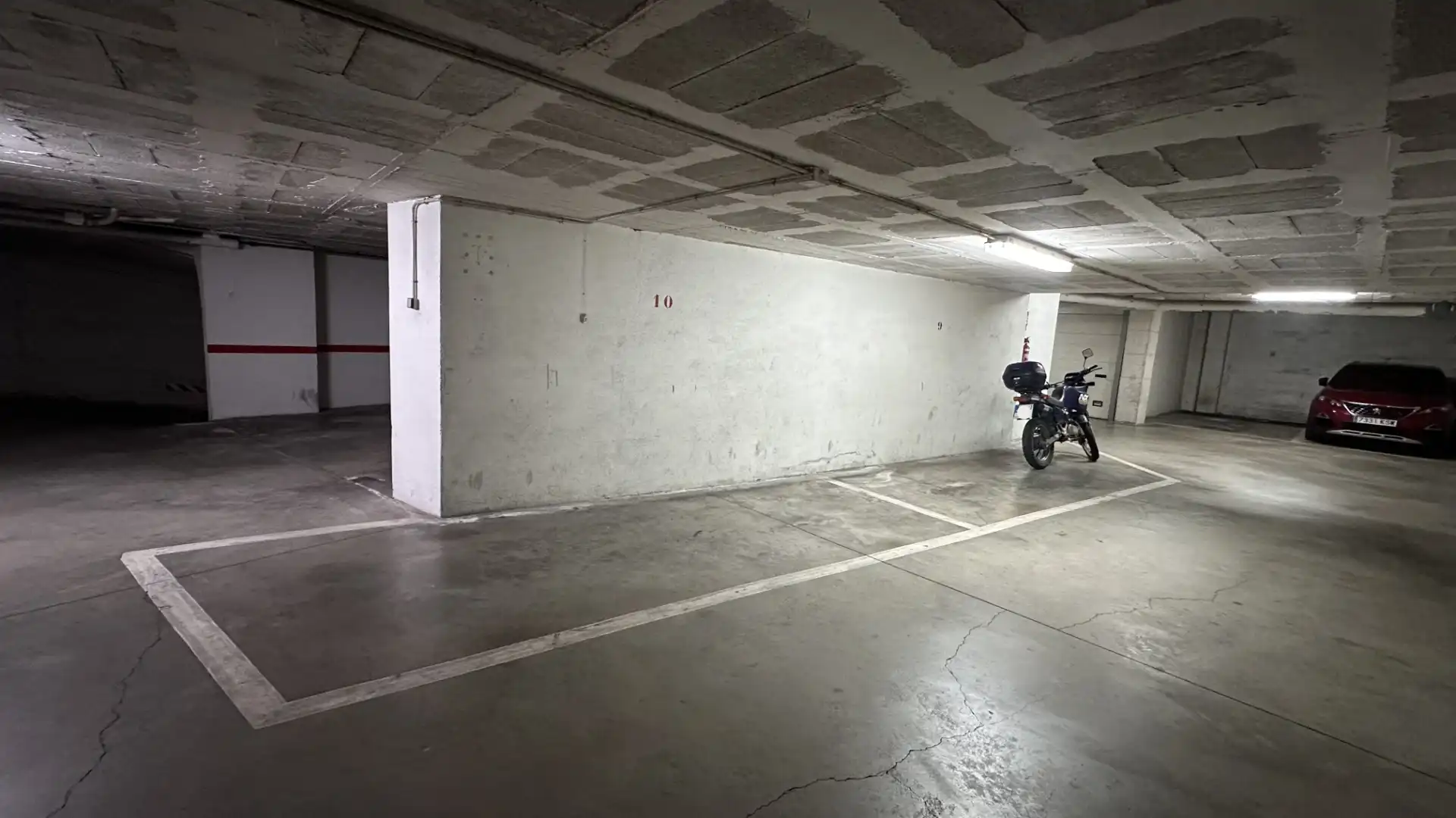 Einzelparkplatz zum Verkauf in Carrer Compositor Pere Aubert 22, imagen 2