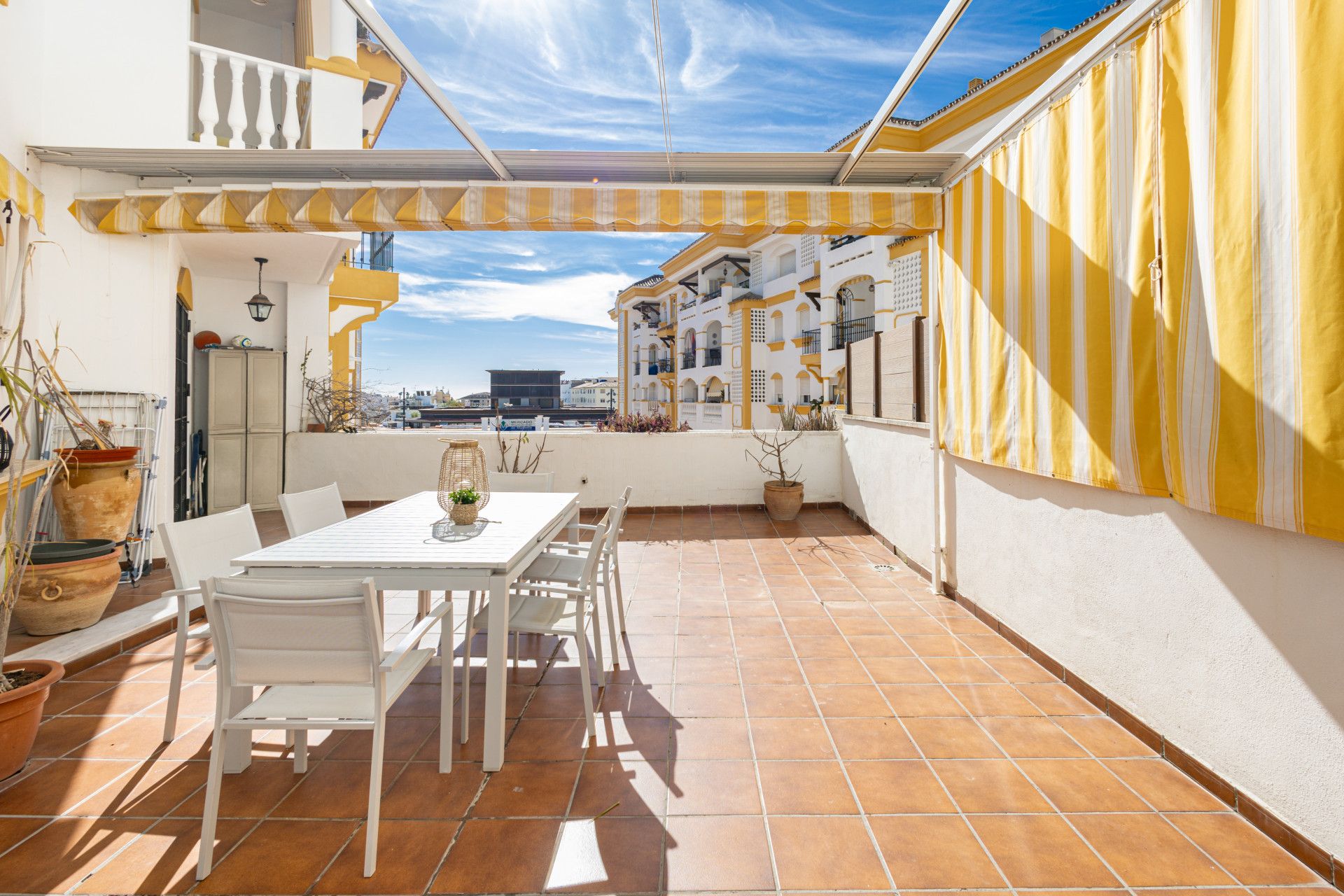 Terrassa de Apartament en venda en Marbella amb Aire condicionat, Terrassa i Moblat