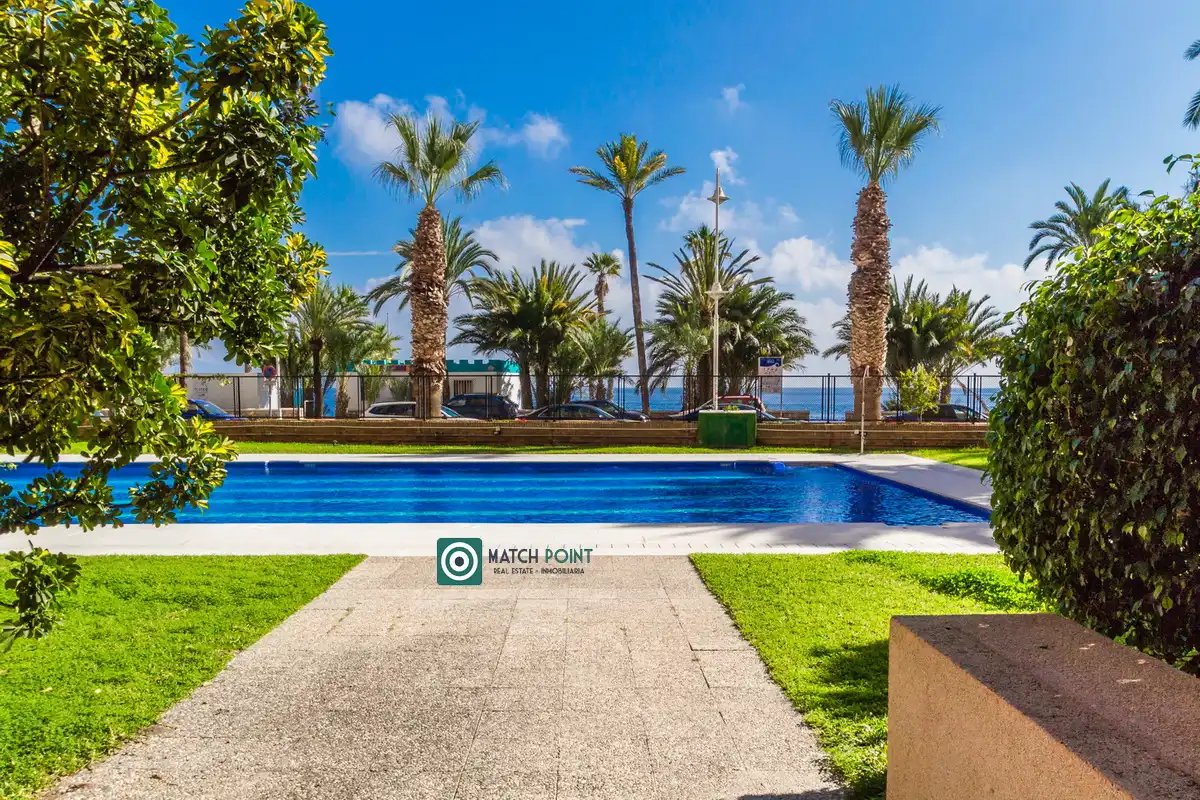 Swimming pool of Flat for sale in Almuñécar  with Furnished