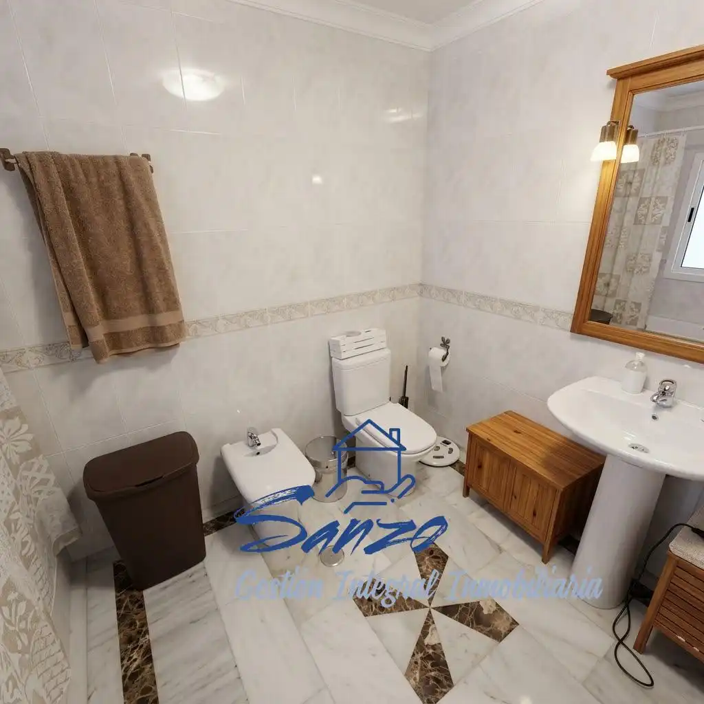 Bathroom of Houses for sale in Cueva de Menga