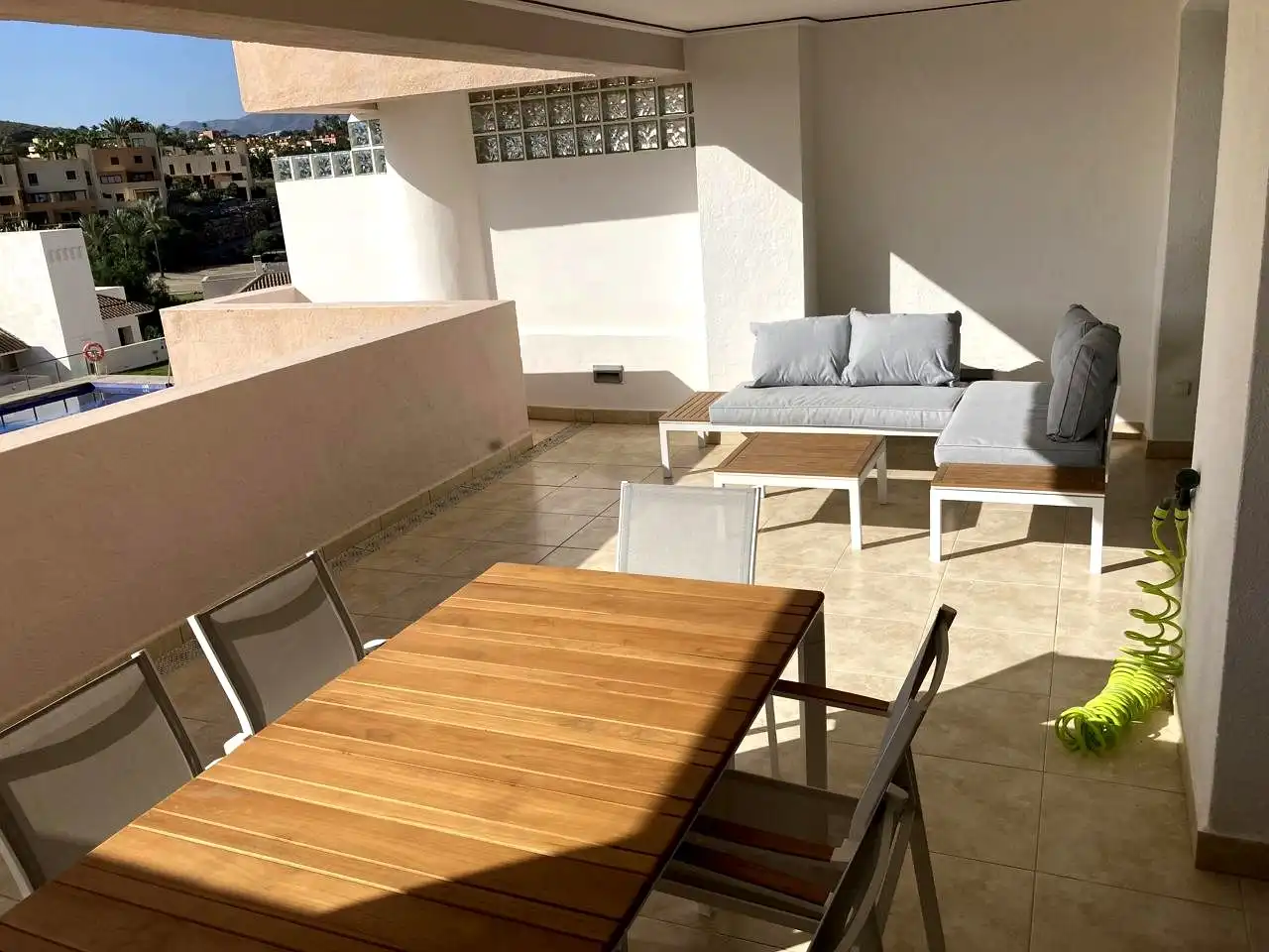 Wohnung zur Miete in Del Mulhacén, Golf Valle Este