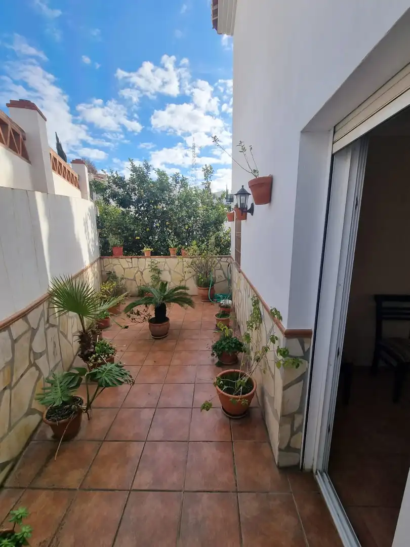 Terraza de Casa o chalet en venta en Nerja con Calefacción, Jardín privado y Terraza