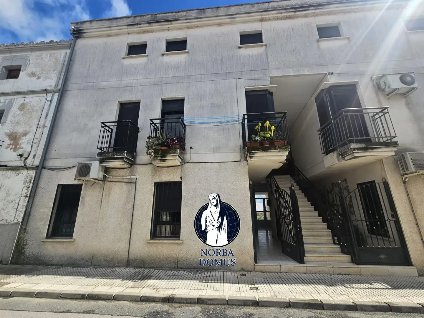 Wohnung zum Verkauf in Avenida CACERES 32