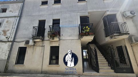PISO BAJO EN SIERRA DE FUENTES PARA ENTRAR A VIVIR