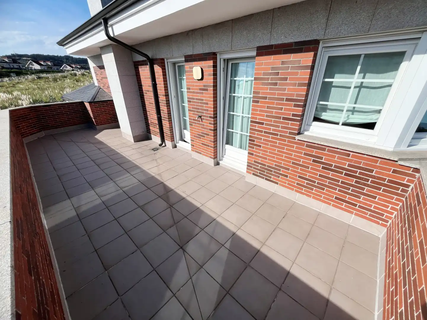 Terrassa de Casa o xalet en venda en Corvera de Asturias amb Calefacció, Parquet i Terrassa
