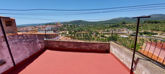 Casa adosada en Venta en Xert