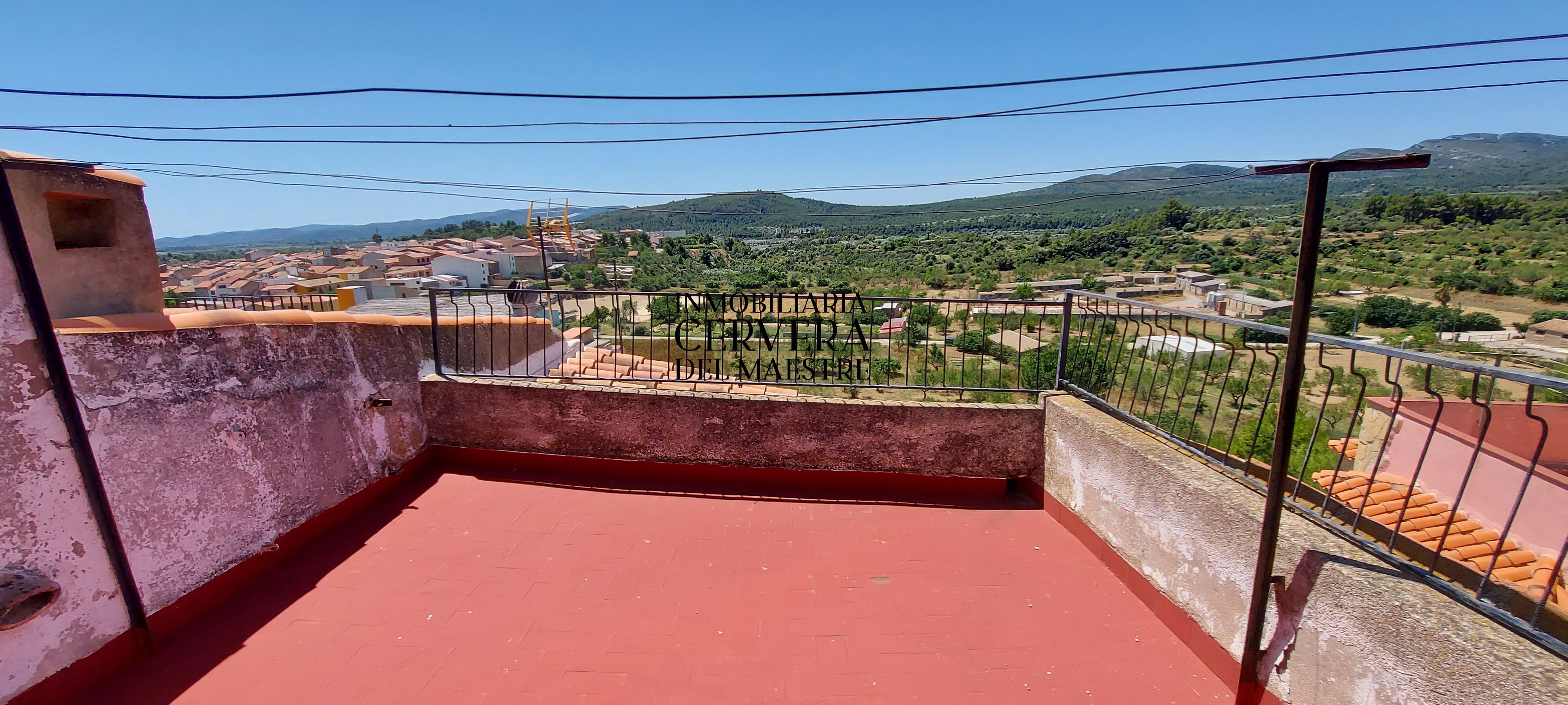 Casa adosada en venda