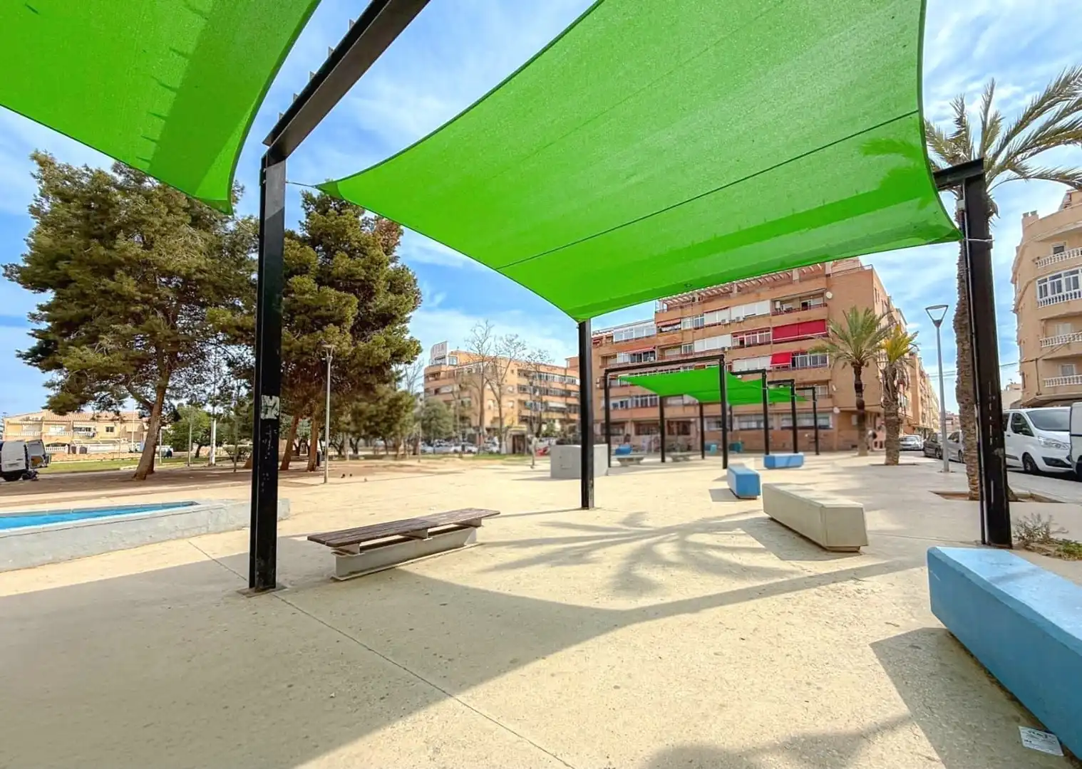 Terrasse von Wohnungen zum Verkauf in Torrevieja mit Terrasse, Möbliert und Gemeinschaftspool