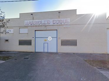 Nave industrielle à vendre à san froilan 93