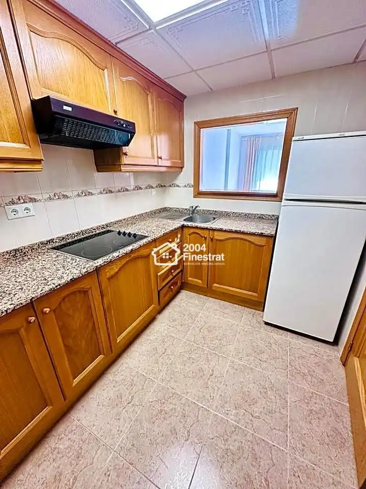 Cocina de Piso de alquiler en Villajoyosa / La Vila Joiosa con Aire acondicionado, Terraza y Amueblado