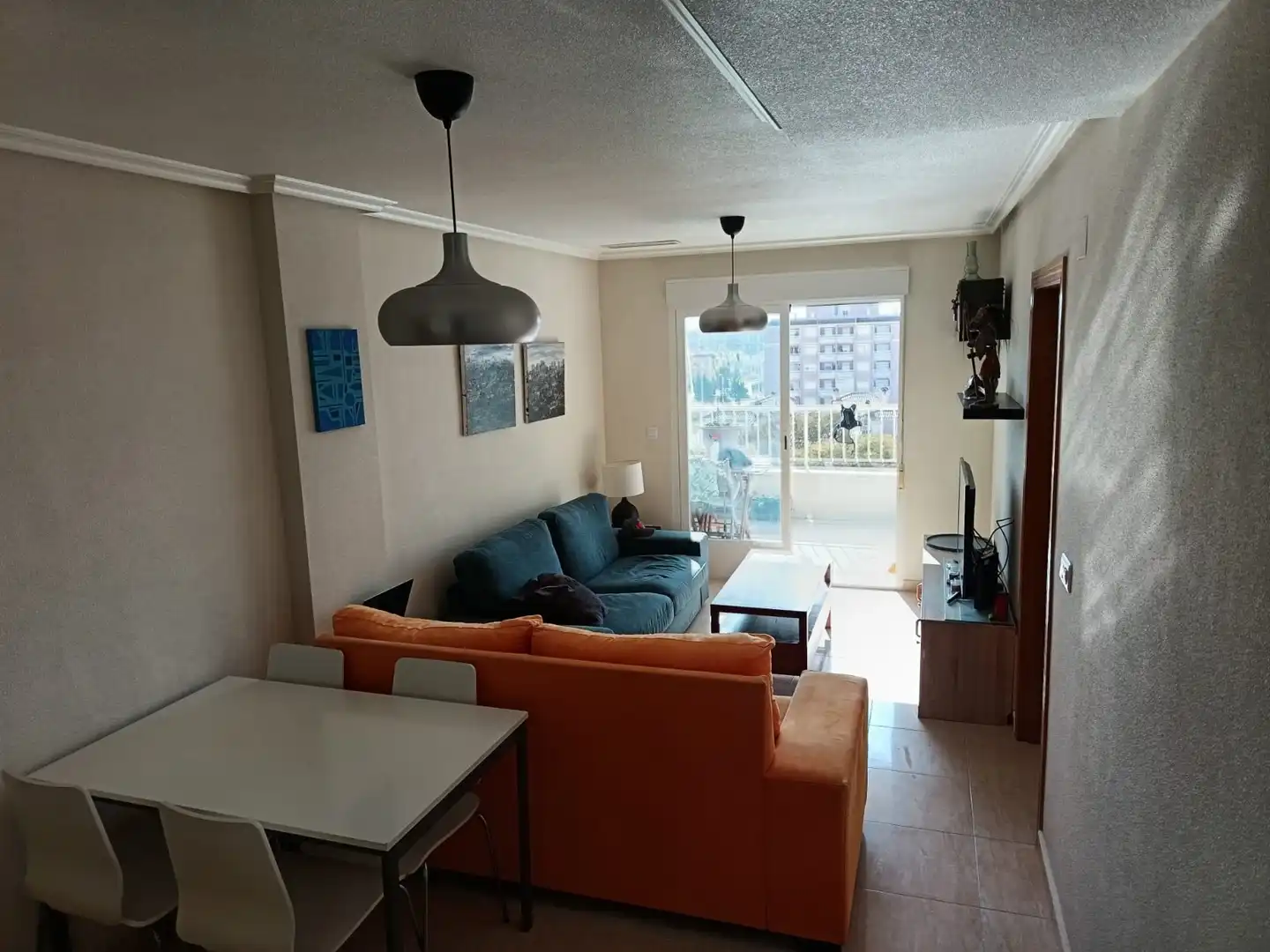Sala d'estar de Apartament de lloguer en Santa Pola amb Aire condicionat, Calefacció i Moblat