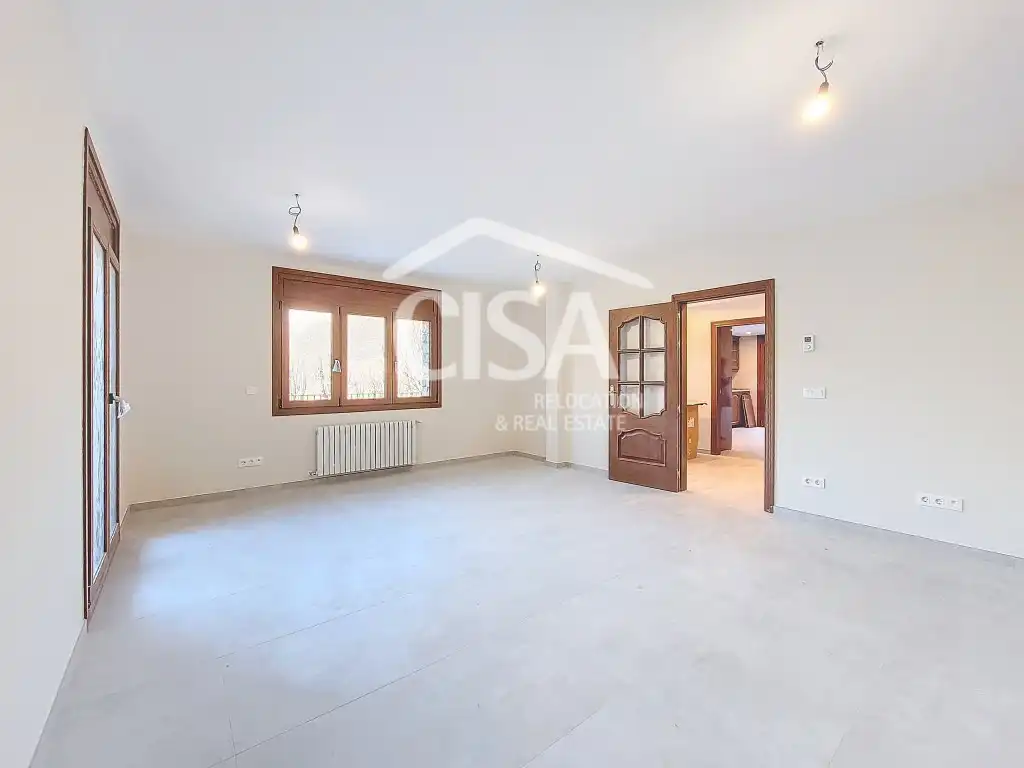 Sala de estar de Casa o chalet en venta en Sant Julià de Lòria con Balcón