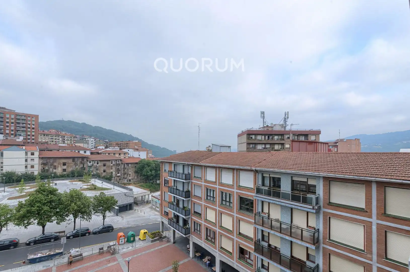Habitación de Piso en venta en Basauri  con Calefacción, Terraza y Balcón