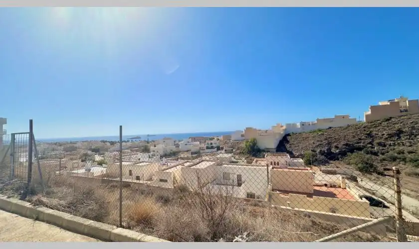 Residential land for sale in Avenida 28 de Febrero