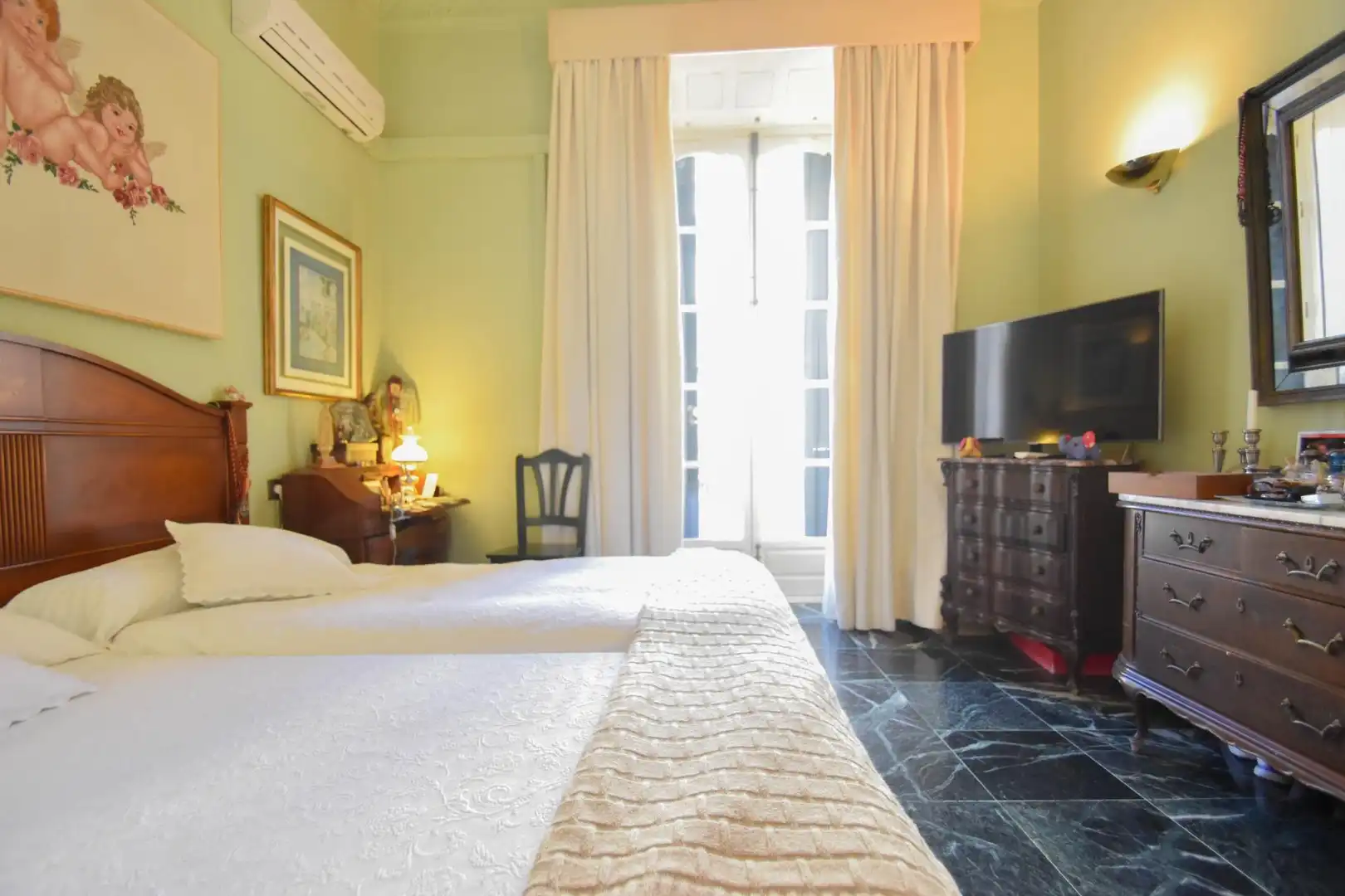 Bedroom of Buildings for sale in Almuñécar