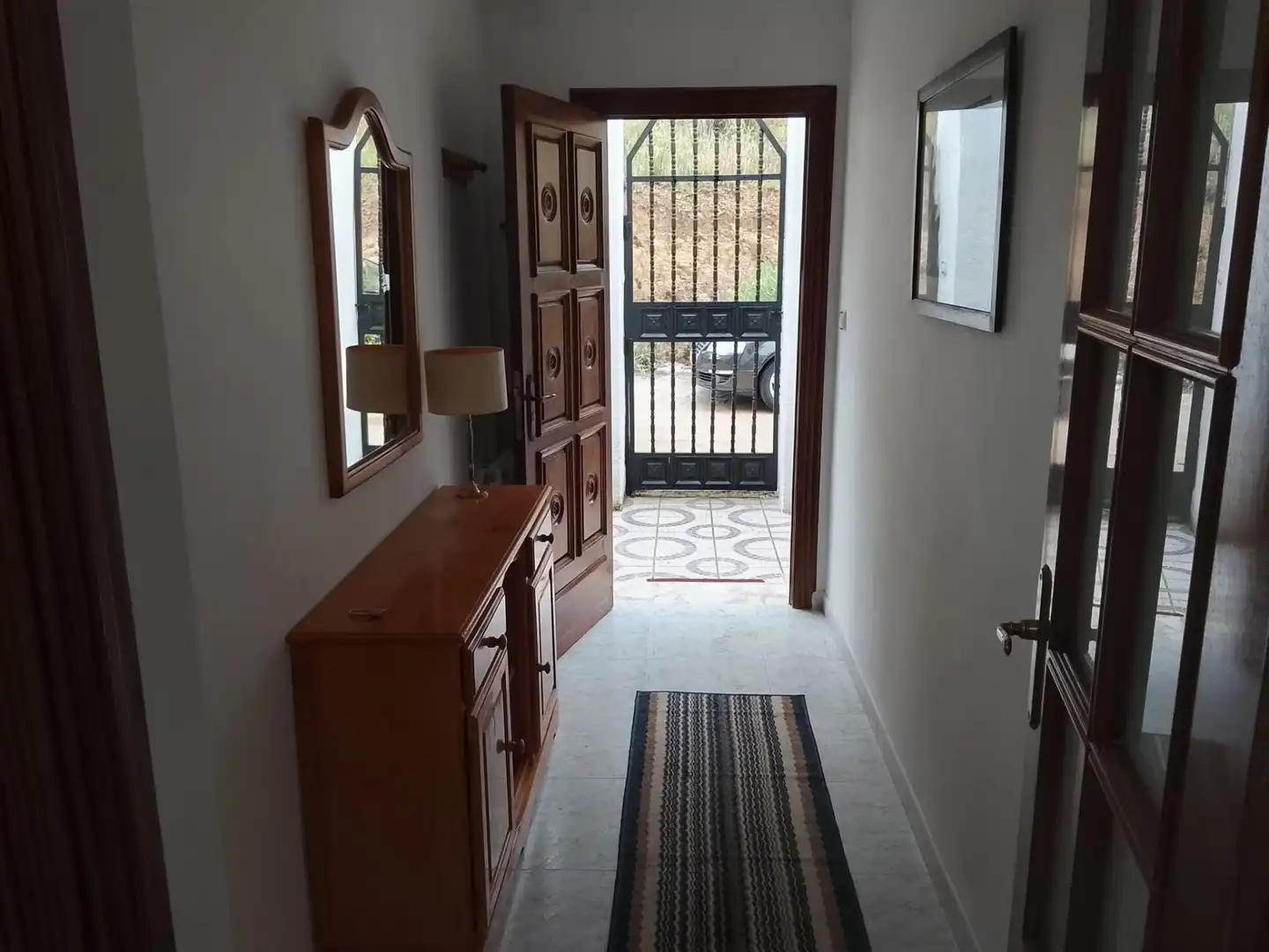 Maisonette zum Verkauf in Valdemaqueda mit Heizung, Privatgarten und Terrasse