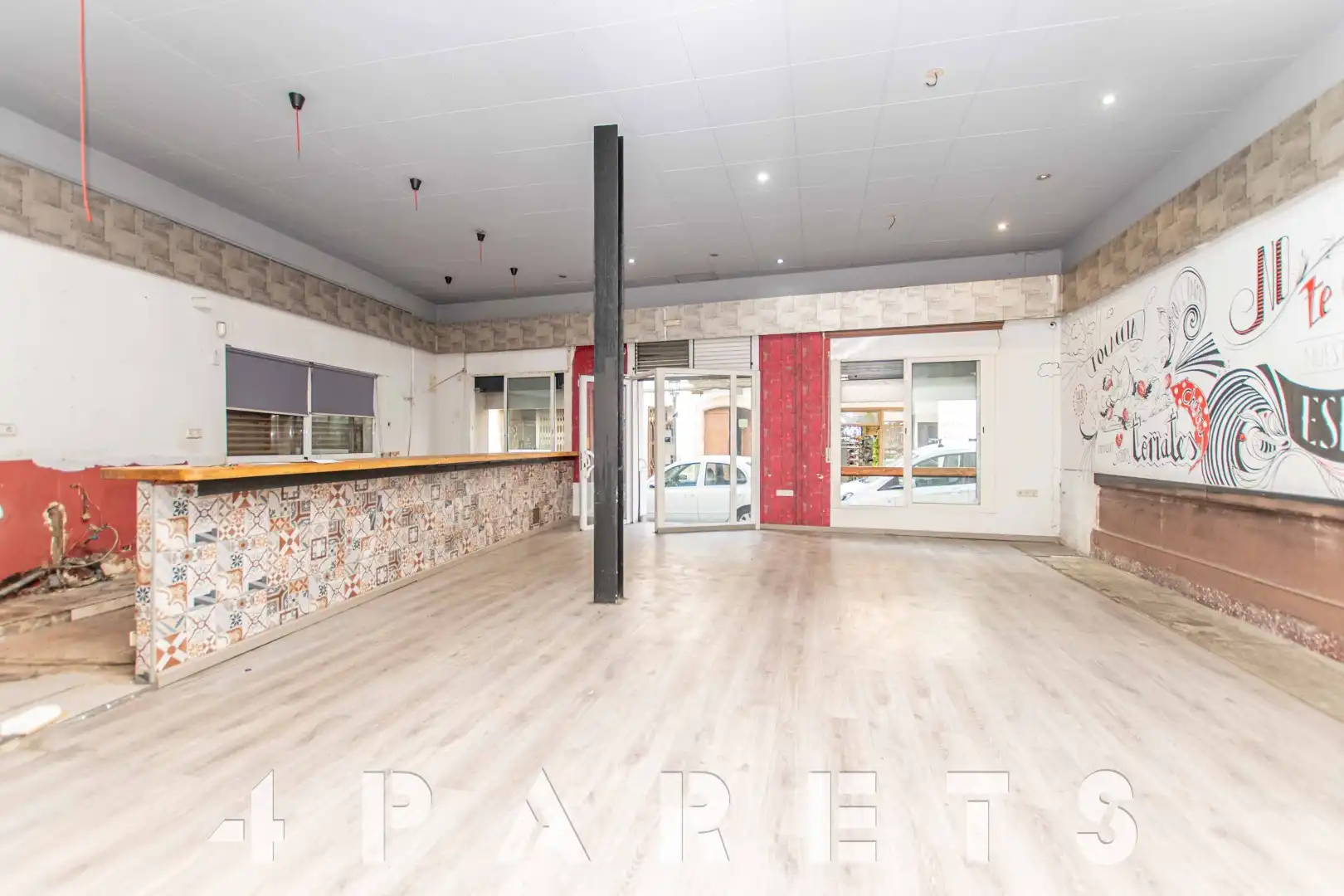 Commercial properties for sale in Canet de Mar  with Air Conditioner