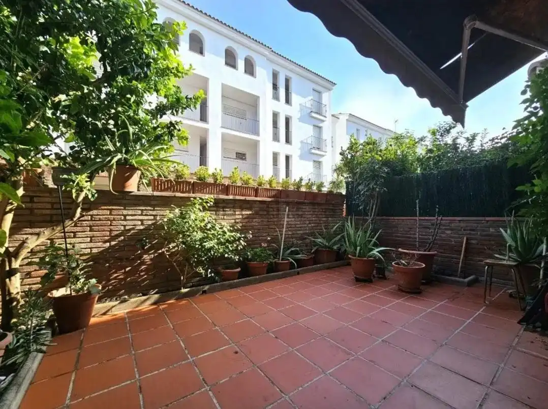 Flat with terrace for sale in de Josep Maria Sert