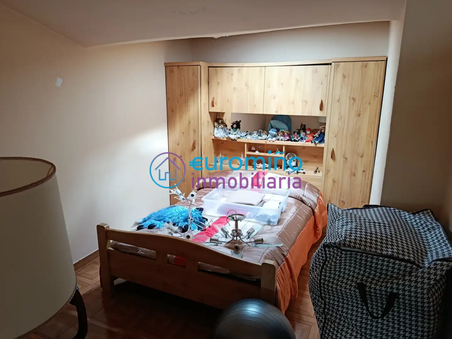 Casa adosada en venta en Rúa das Coutadas, Salgueira - O Castaño