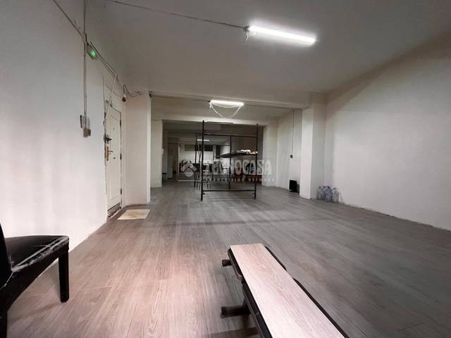 Local comercial en Venta en Collblanc