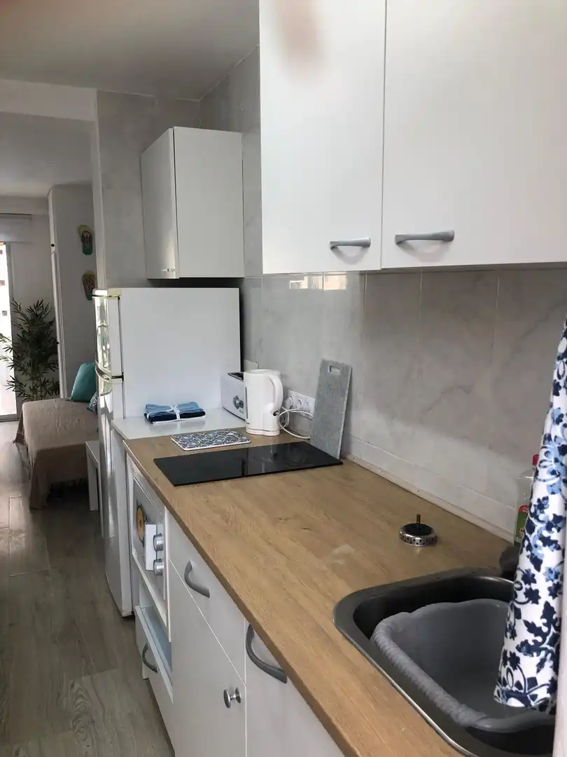 Cocina de Apartamento en venta en Benidorm con Parquet, Piscina y Amueblado