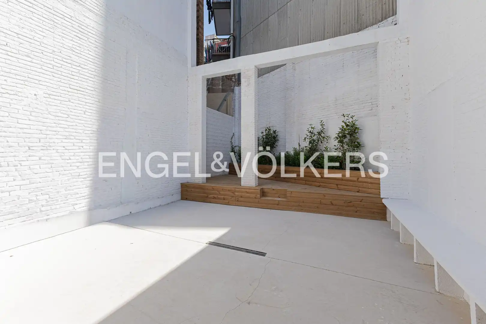 Terrace of Houses for sale in Barcelona  with Air Conditioner, Heating and Private garden