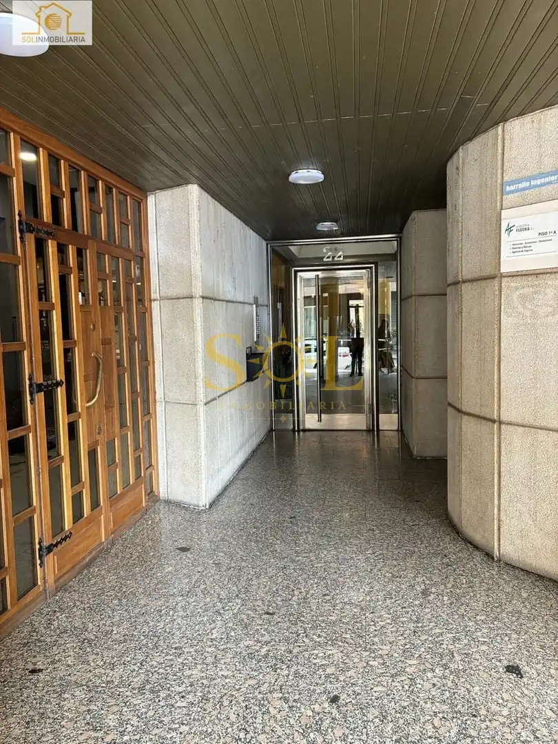 Flat with lift for sale in Calle Sampiro 22, imagen 3