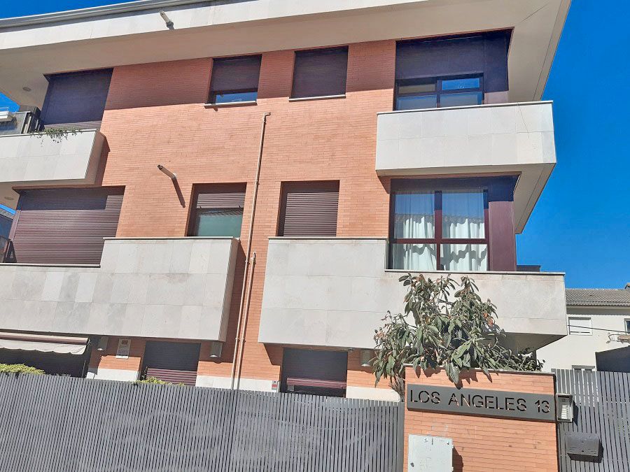 Vista exterior de Pis de lloguer en Torrelodones amb Aire condicionat, Calefacció i Forn