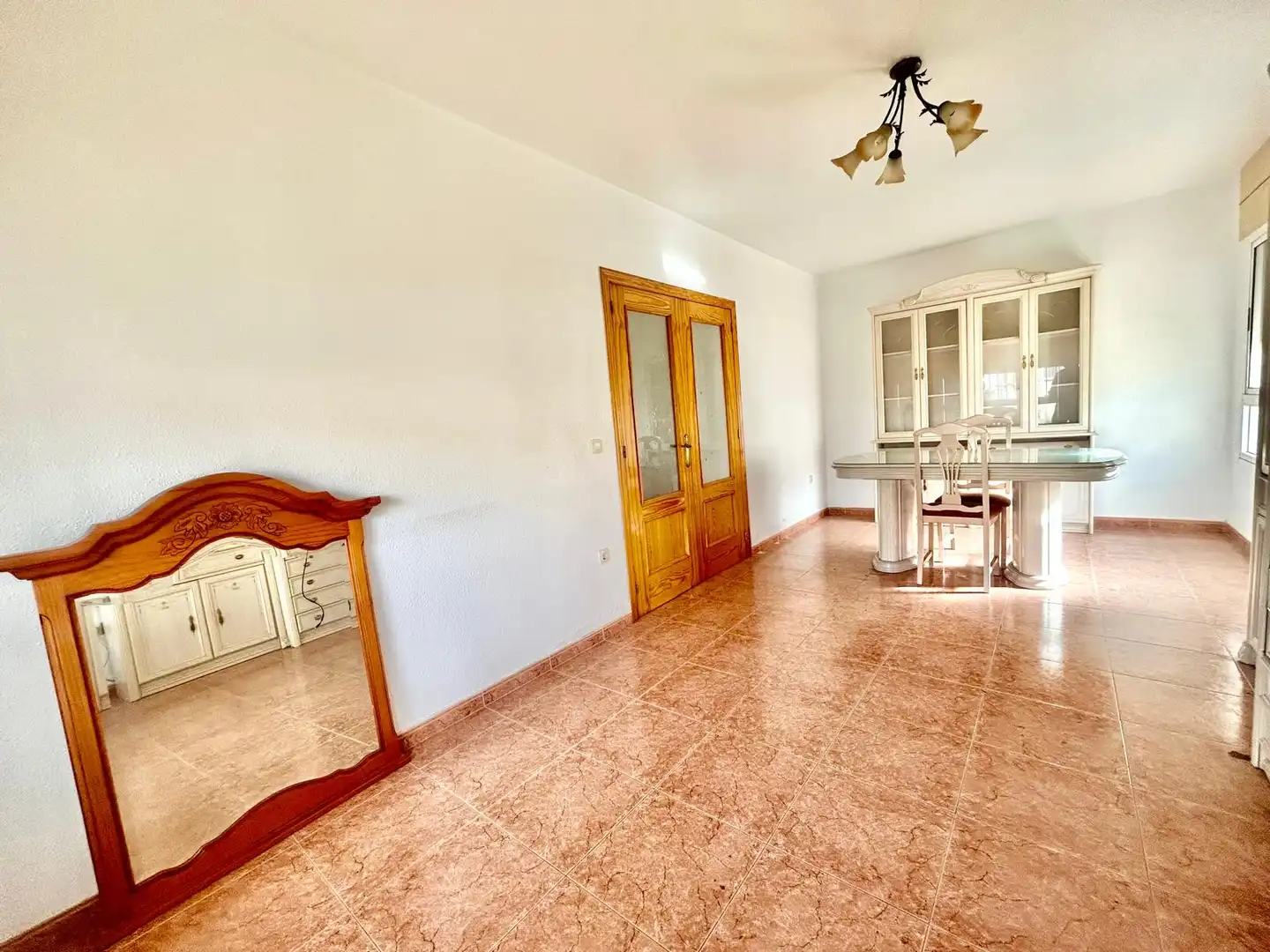 Comedor de Casa adosada en venta en Roquetas de Mar con Jardín privado, Terraza y Horno