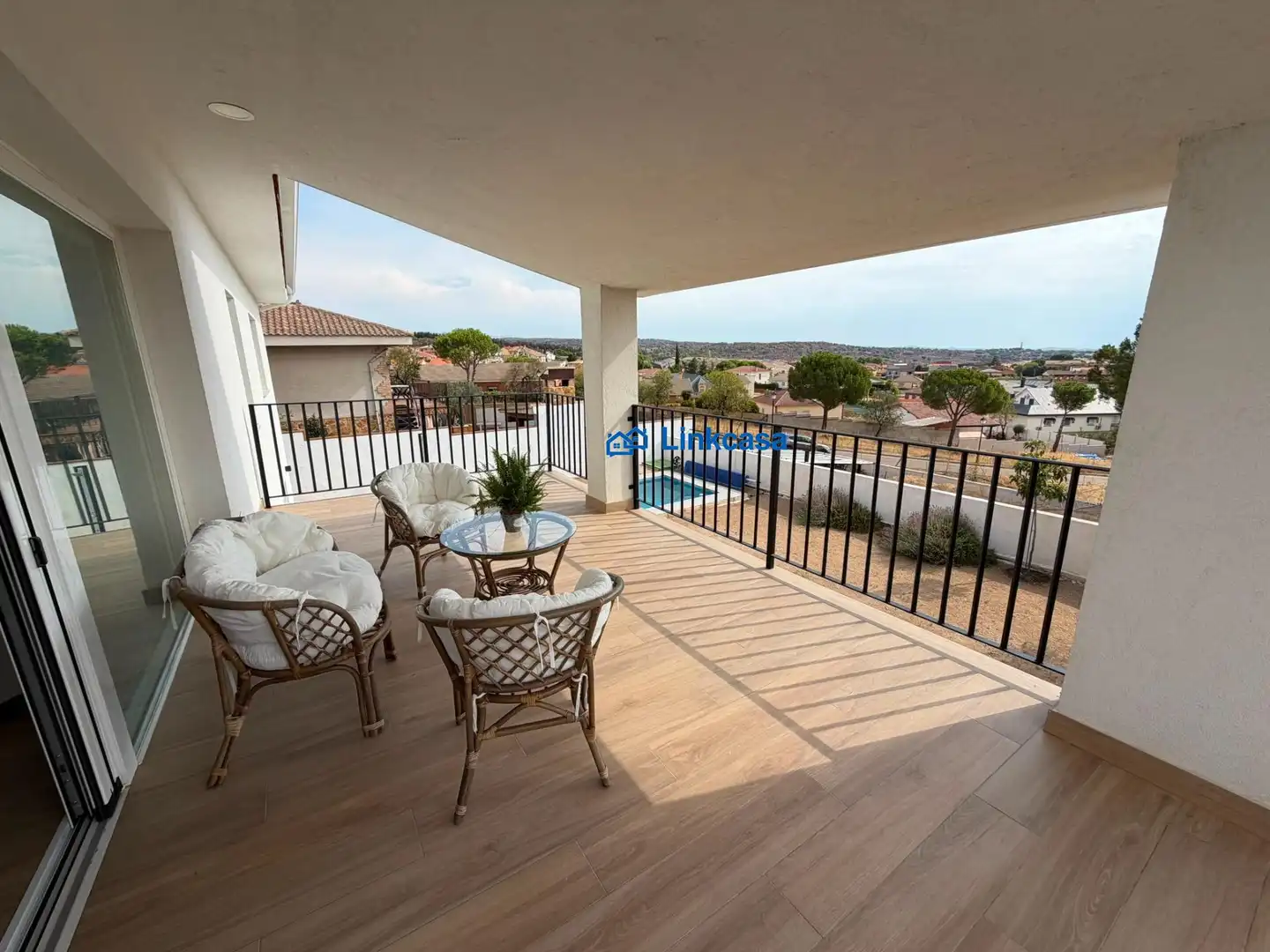 Terraza de Casa o chalet en venta en Navas del Rey con Calefacción, Jardín privado y Terraza