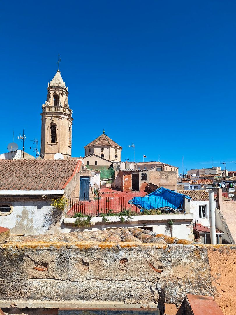 Vista exterior de Casa o xalet en venda en Torredembarra amb Terrassa i Balcó