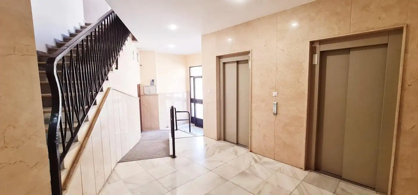 Piso en venta en Almería