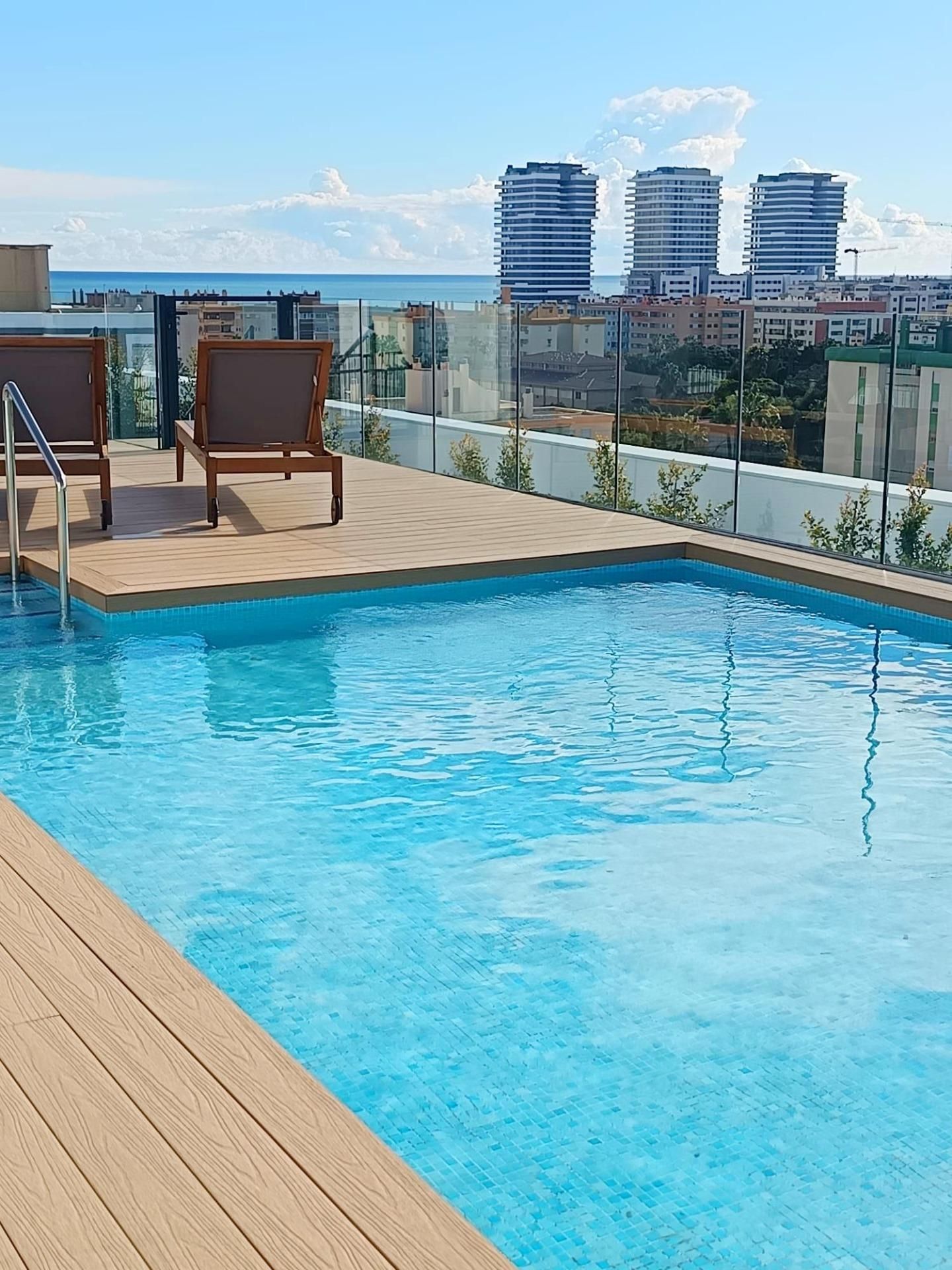 Piscina de Piso de alquiler en Málaga Capital con Aire acondicionado, Terraza y Piscina comunitaria