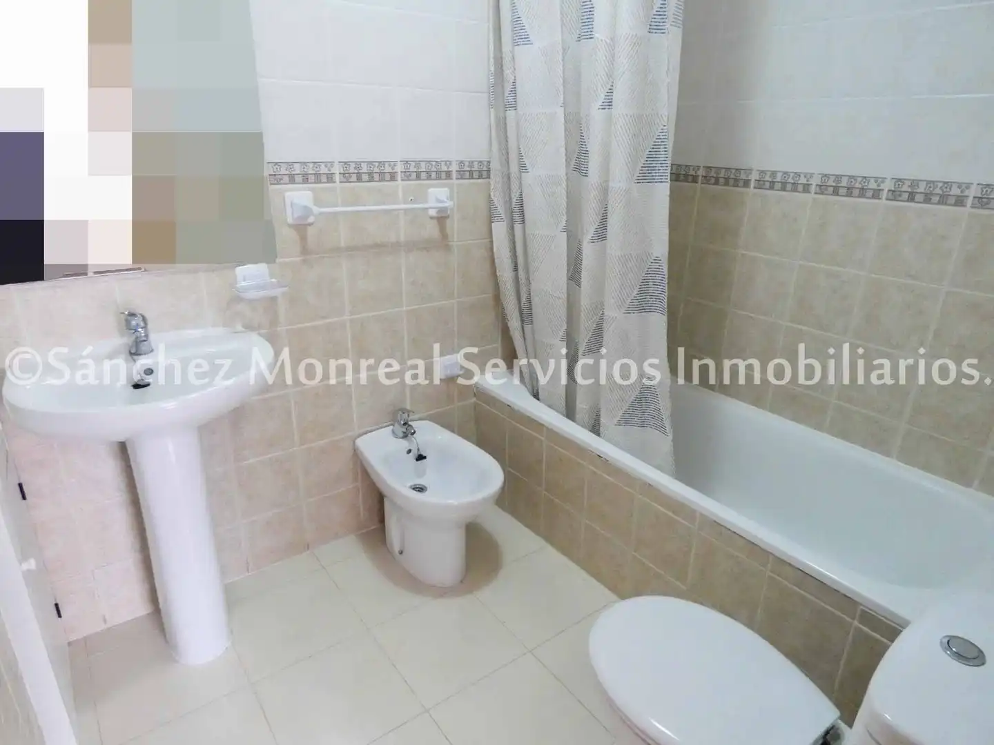 Baño de Piso de alquiler en Alcázar de San Juan con Calefacción, Parquet y Amueblado