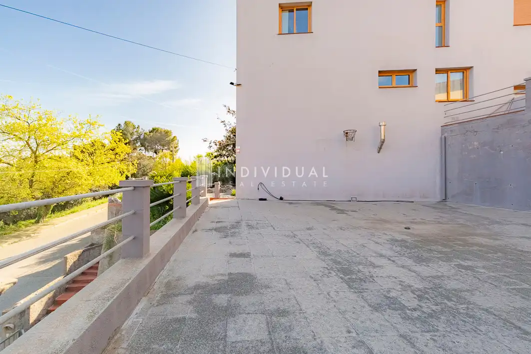 Vista exterior de Casa o xalet en venda en Sentmenat amb Aire condicionat, Calefacció i Jardí privat