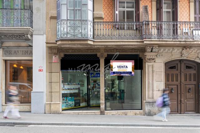 Local comercial en Venta en De Gravina en El Raval
